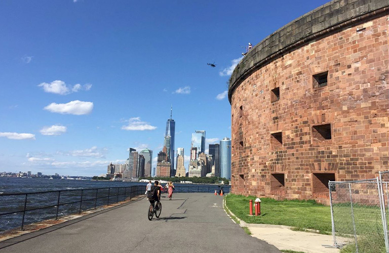 new york in bici